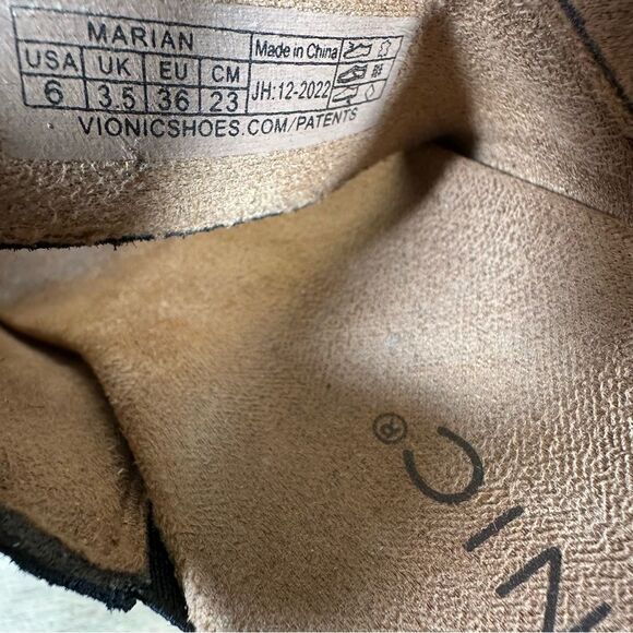 Vionic Marian Black Suede Wedge Sandals Women’s Size 6 - Picture 8 of 9